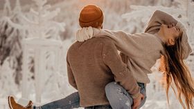 Horoscopul dragostei pentru februarie 2024: Ce zodie își întâlnește sufletul pereche și cine nu are încă noroc în iubire?